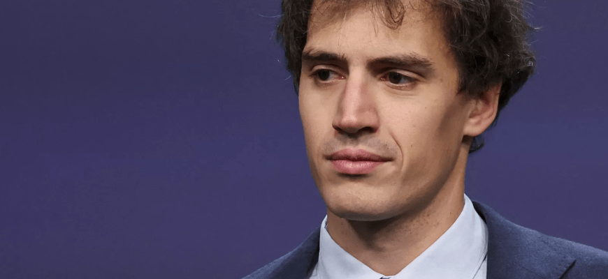 Французский стартап Mistral